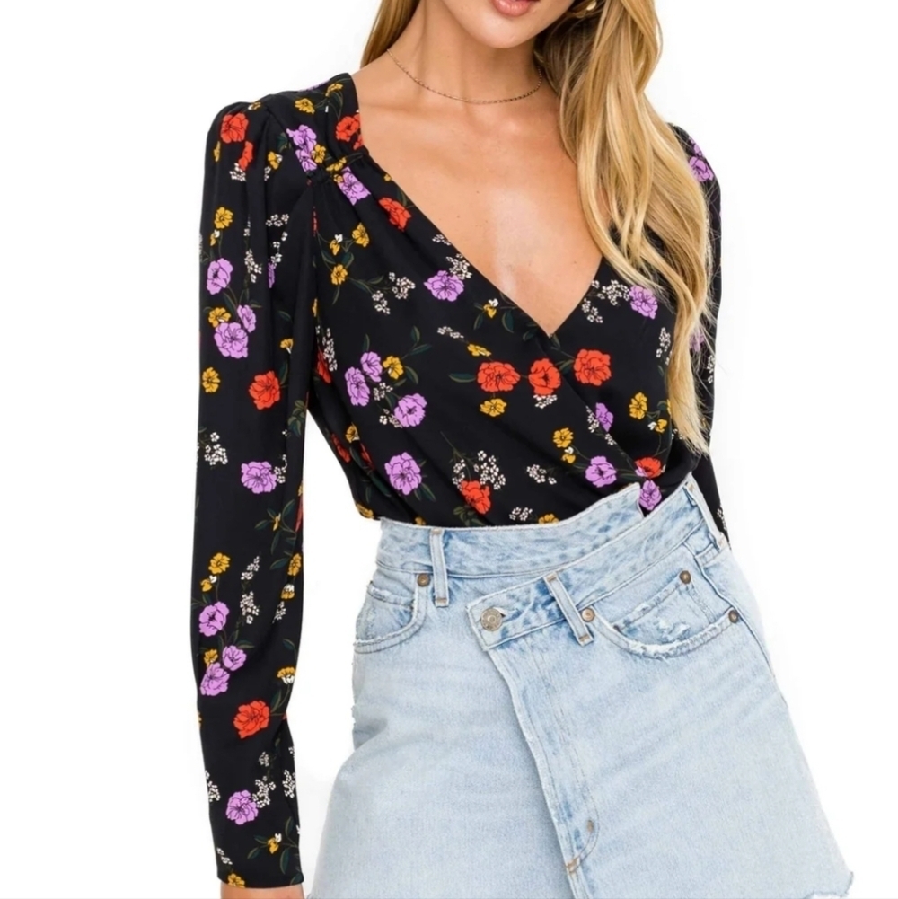 Astr Black Bernadette Style Floral Print Long Sleeve V-Neck Bodysuit Sz S Boho